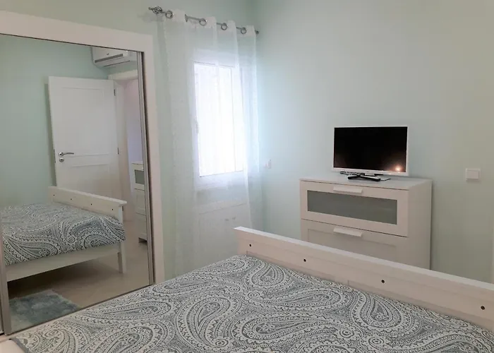 Apartament T1 Praiamar Rc Com Ar-condicionado Quarteira