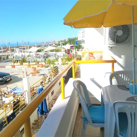 T1 Praiamar Rc Com Ar-condicionado 公寓