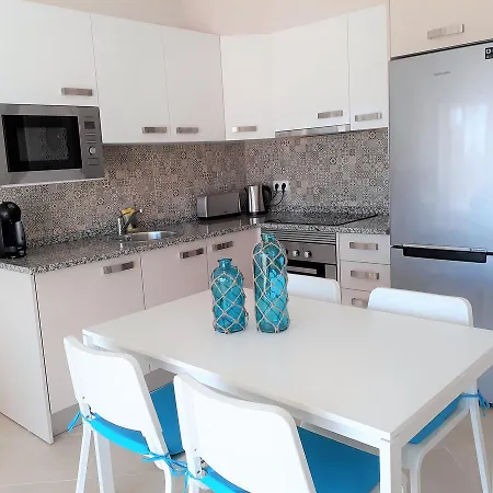 T1 Praiamar Rc Com Ar-condicionado *